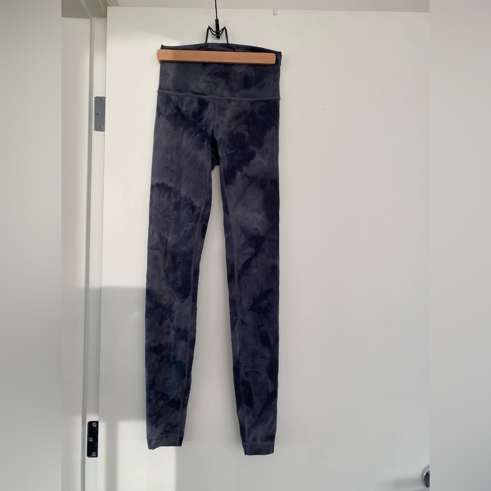 Lululemon Wonder train leggings, tie dye